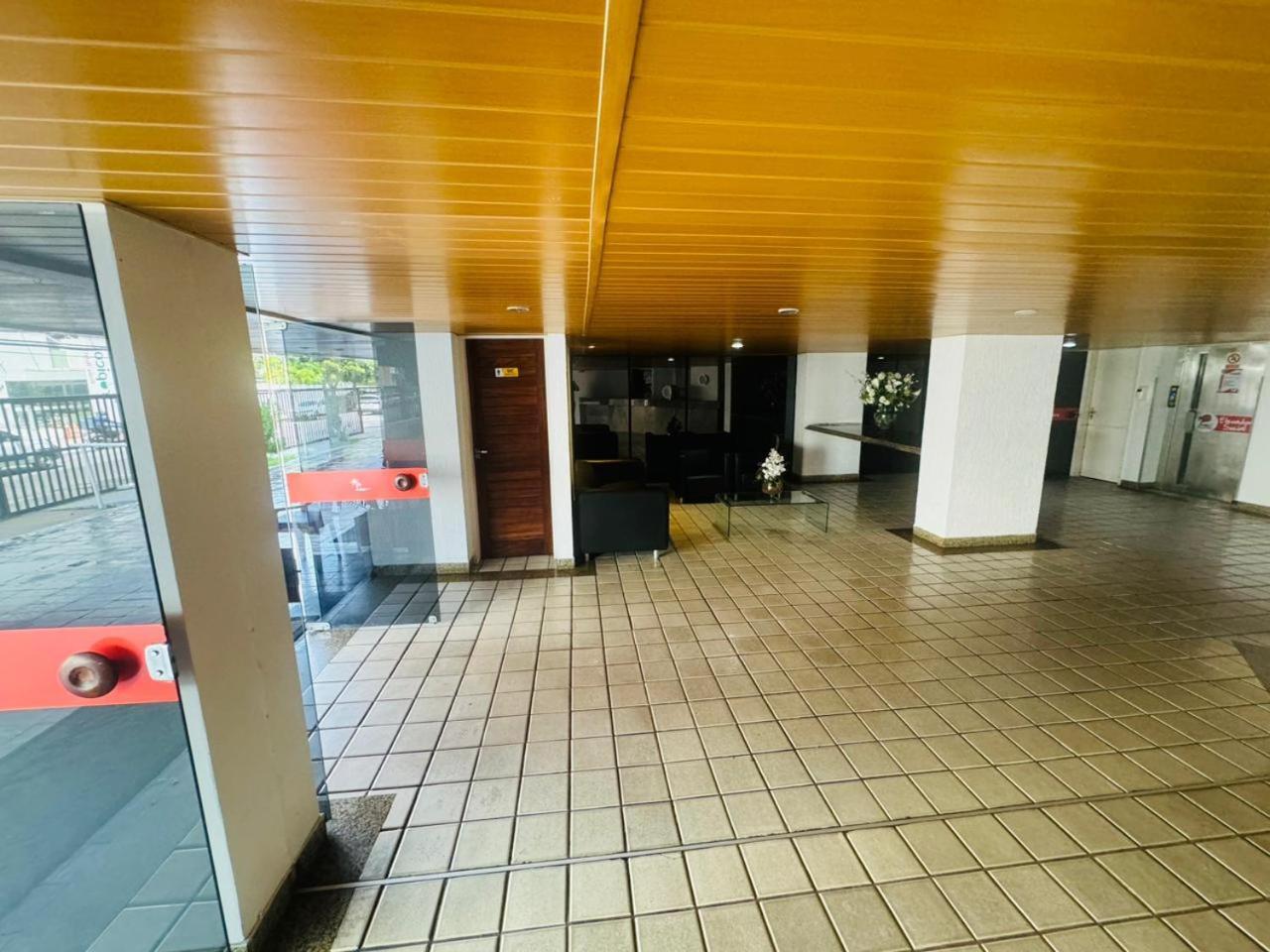 Praia De Ponta Verde Com Lavadora, Wi-Fi, Garagem - Quarto Andar Maceió Buitenkant foto